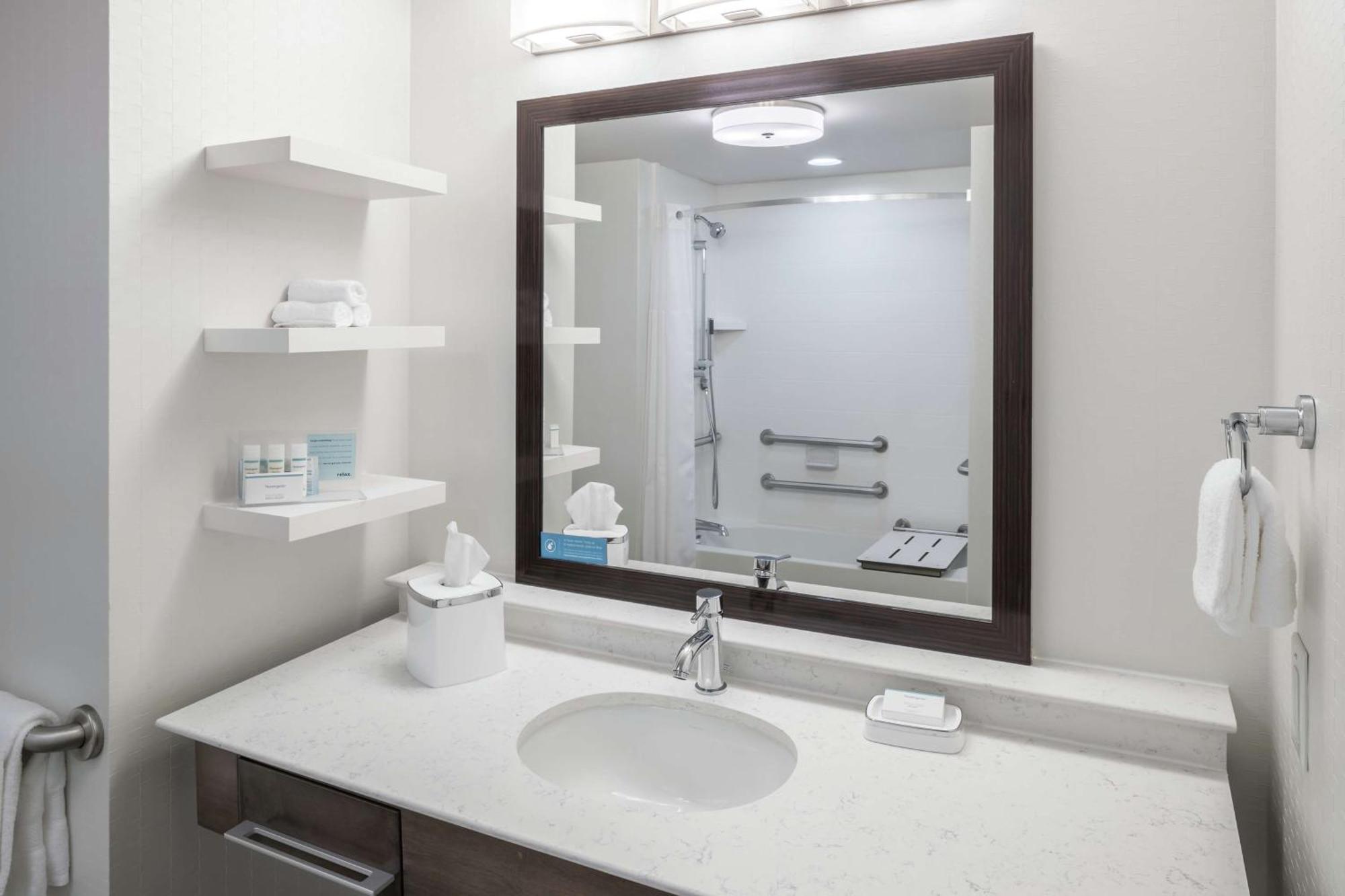 Hampton Inn & Suites By Hilton Atlanta Perimeter Dunwoody Eksteriør bilde